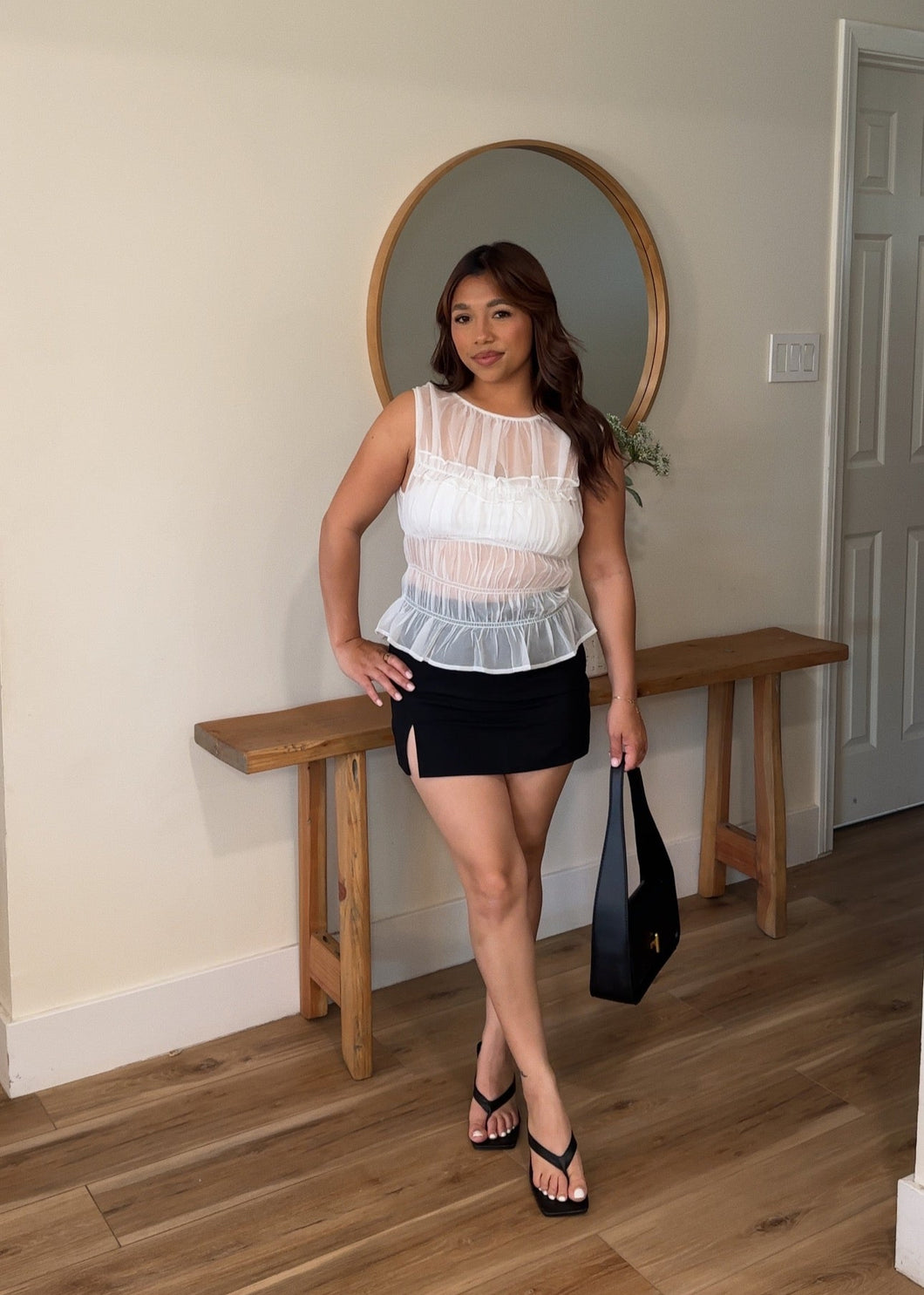 PRETTY GIRL MINI SKIRT (BLACK)