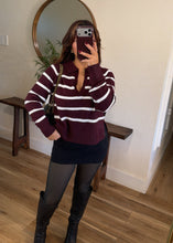 Load image into Gallery viewer, A BLISS SWEATER (BURGUNDY)
